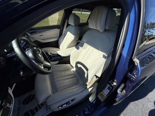 2018 BMW M550 — photo 18