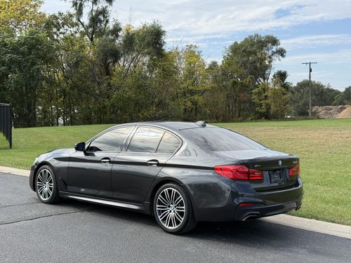 2018 BMW 540 — photo 11