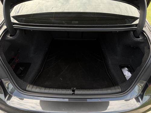 2018 BMW 540 — photo 32