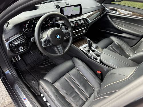 2018 BMW 540 — photo 22
