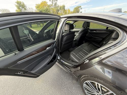 2018 BMW 540 — photo 30