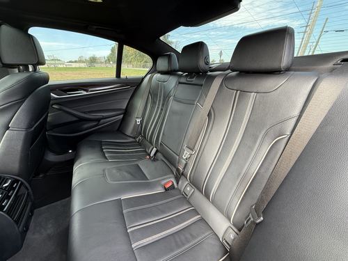 2018 BMW 540 — photo 28