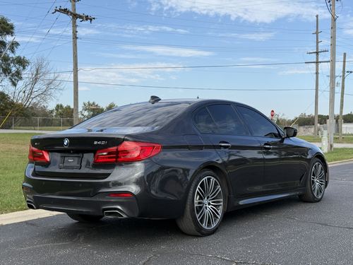 2018 BMW 540 — photo 13