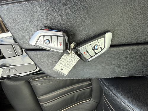 2018 BMW 540 — photo 34
