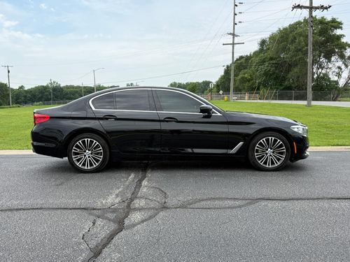 2020 BMW 530 5-Series — photo 19