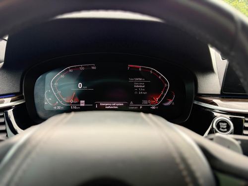 2020 BMW 530 5-Series — photo 20