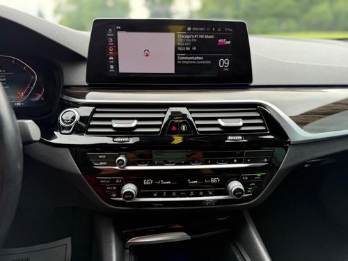 2020 BMW 530 5-Series — photo 22