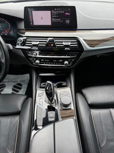 2020 BMW 530 5-Series — photo 34