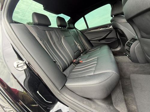 2020 BMW 530 5-Series — photo 41