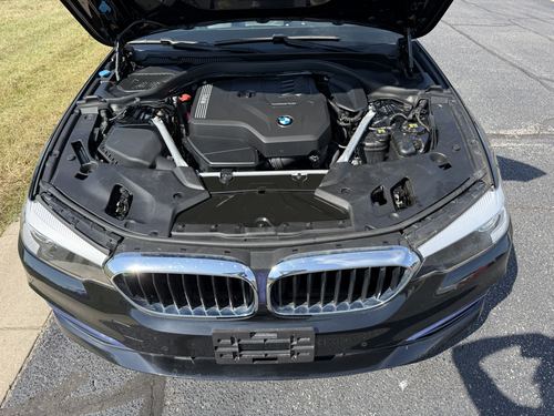 2020 BMW 530 — photo 3