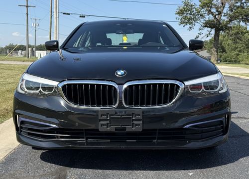 2020 BMW 530 — photo 7