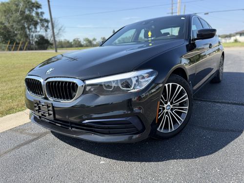 2020 BMW 530 — photo 20