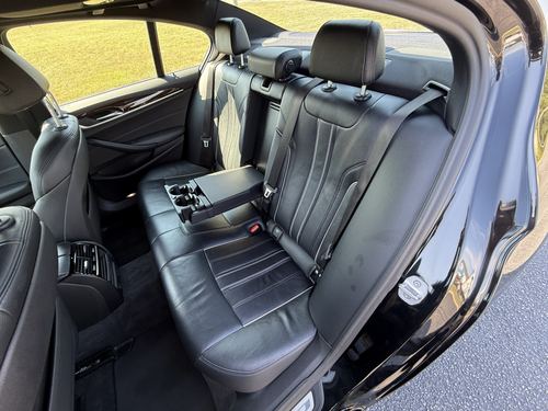 2020 BMW 530 — photo 39