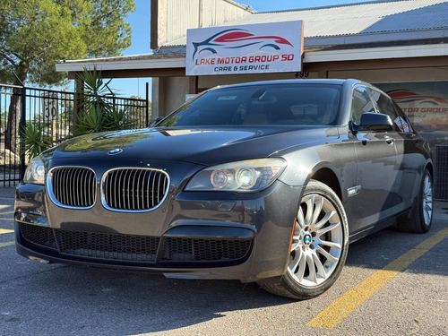 2012 BMW 750