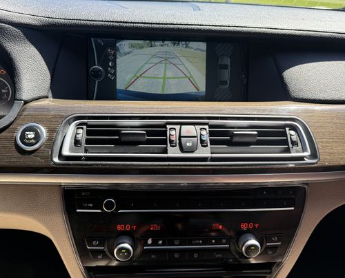 2012 BMW 750 — photo 22