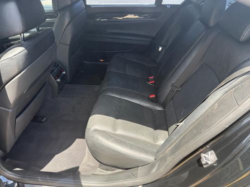 2012 BMW 750 — photo 32