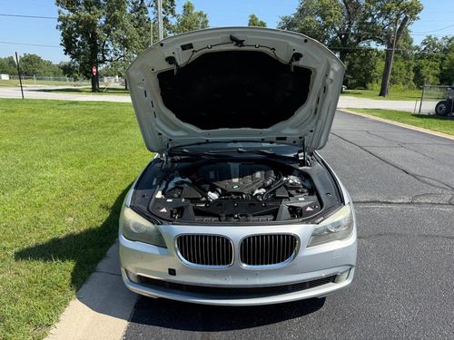 2012 BMW 750Li — photo 4