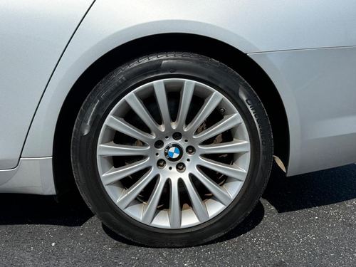 2012 BMW 750Li — photo 8