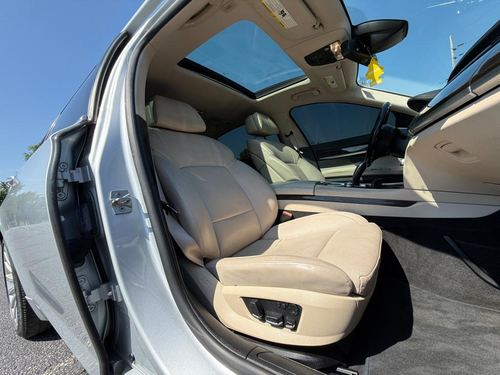 2012 BMW 750Li — photo 46