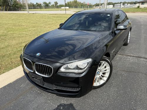 2014 BMW 750 — photo 19