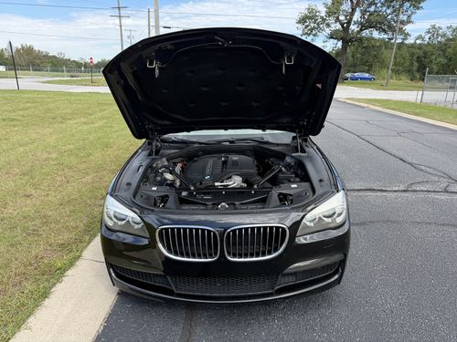 2013 BMW 740 — photo 3