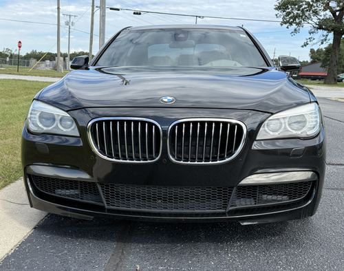 2013 BMW 740 — photo 6
