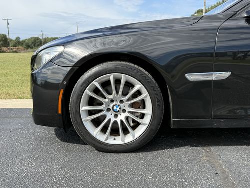 2013 BMW 740 — photo 7