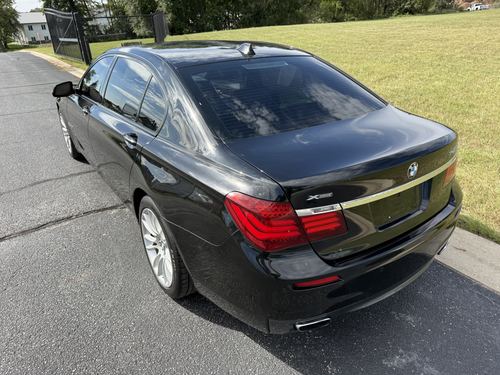 2013 BMW 740 — photo 13