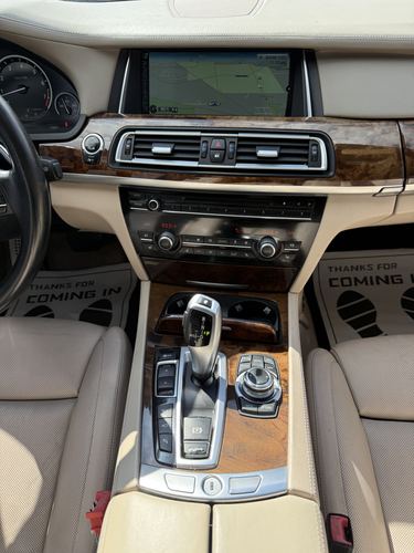 2013 BMW 740 — photo 33