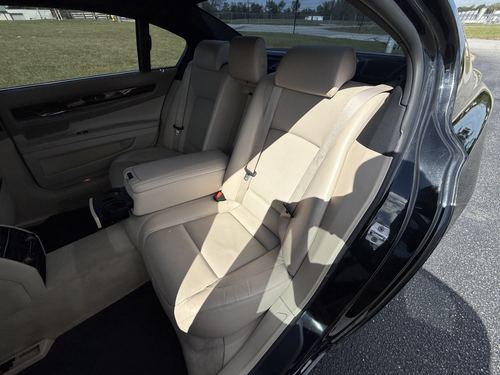 2013 BMW 740 — photo 37