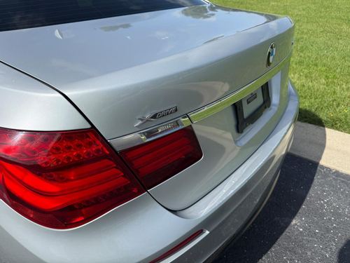 2013 BMW 750Li — photo 10
