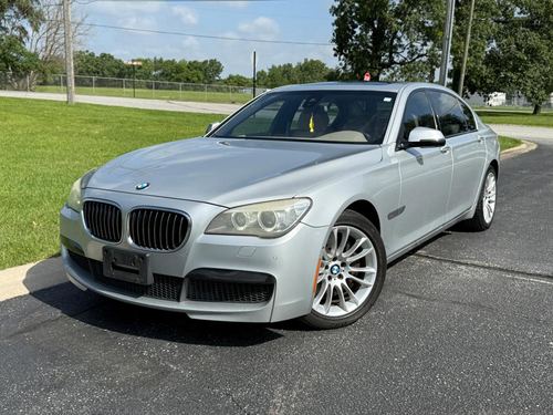 2013 BMW 750