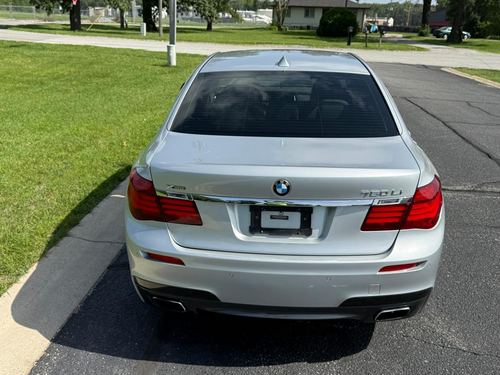 2013 BMW 750Li — photo 14