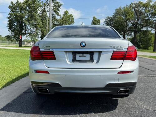 2013 BMW 750Li — photo 15