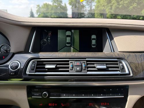 2013 BMW 750Li — photo 21