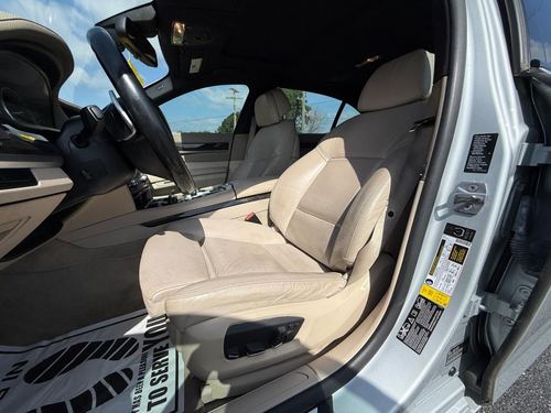 2013 BMW 750Li — photo 26