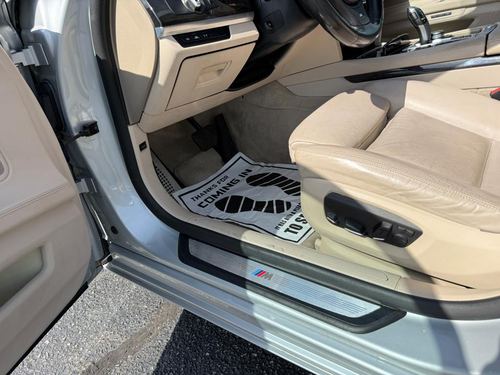 2013 BMW 750Li — photo 27