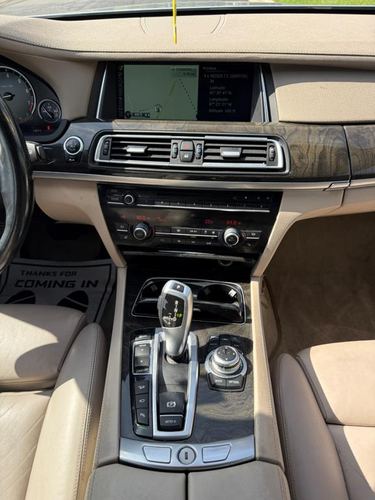 2013 BMW 750Li — photo 29
