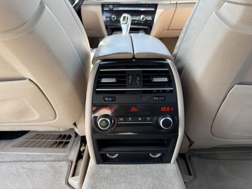 2013 BMW 750Li — photo 30
