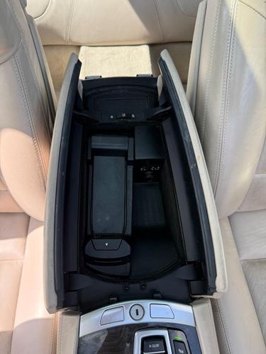 2013 BMW 750Li — photo 37