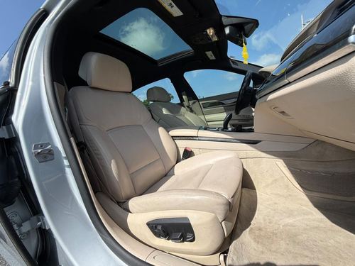 2013 BMW 750Li — photo 41