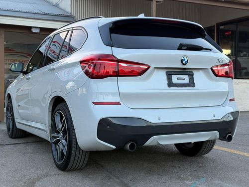 2016 BMW X1 — photo 9