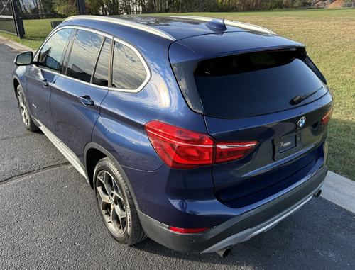 2016 BMW X1 — photo 9