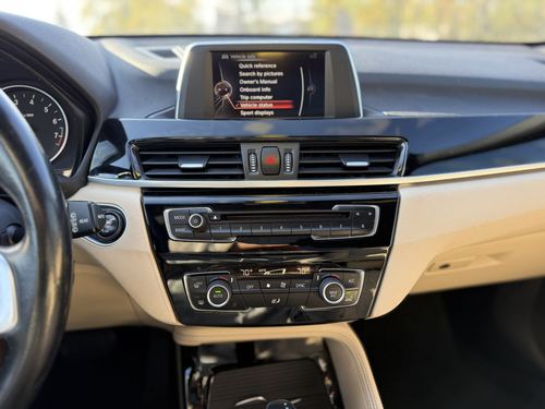 2016 BMW X1 — photo 19