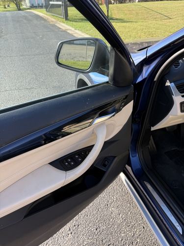 2016 BMW X1 — photo 27
