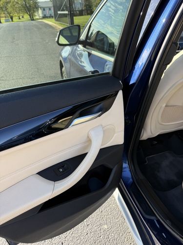 2016 BMW X1 — photo 29