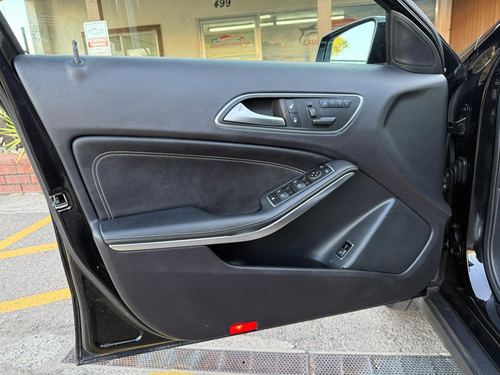 2015 Mercedes Gla250 — photo 16