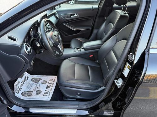 2015 Mercedes Gla250 — photo 17