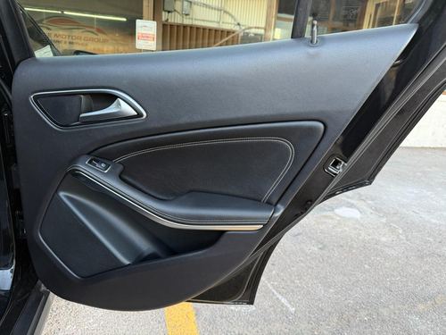 2015 Mercedes Gla250 — photo 26