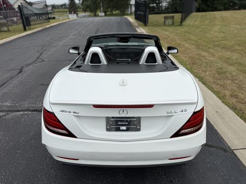 2017 Mercedes Slc43 Amg — photo 25